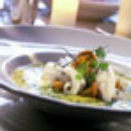 Ome Geetha Restaurant & Bar